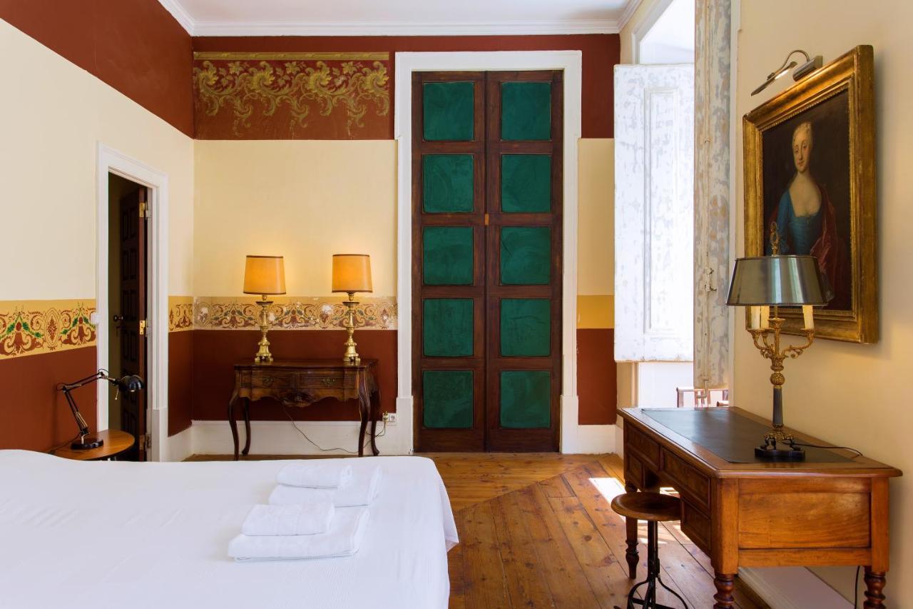Lost :: Chiado House Gasthof