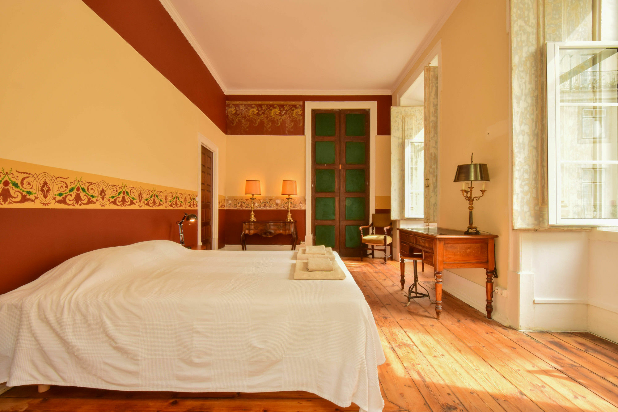 Lost :: Chiado House 2* Lissabon