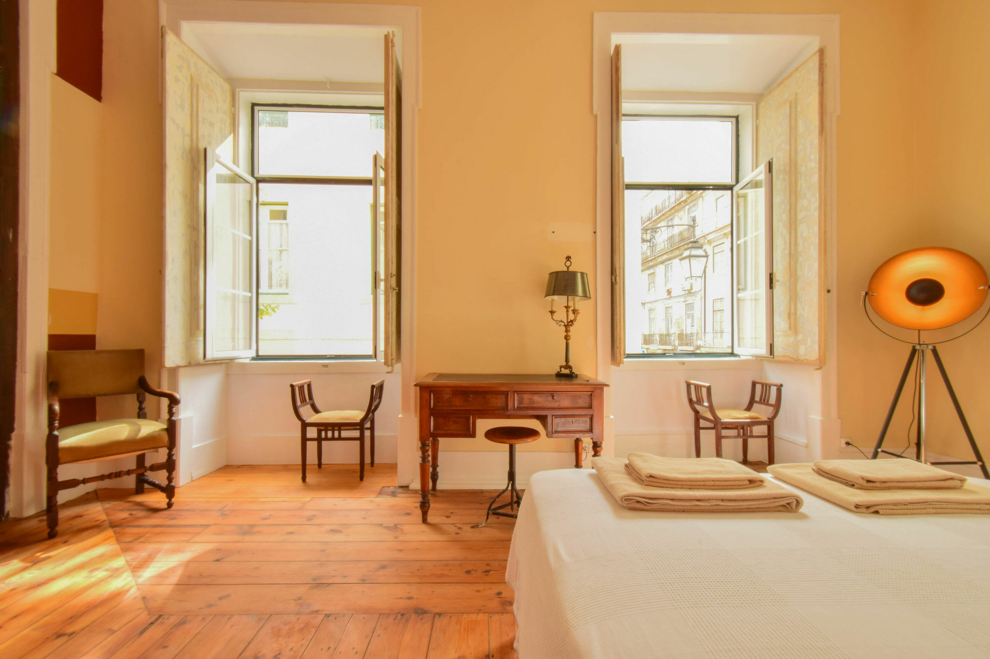 Lost :: Chiado House Gasthof