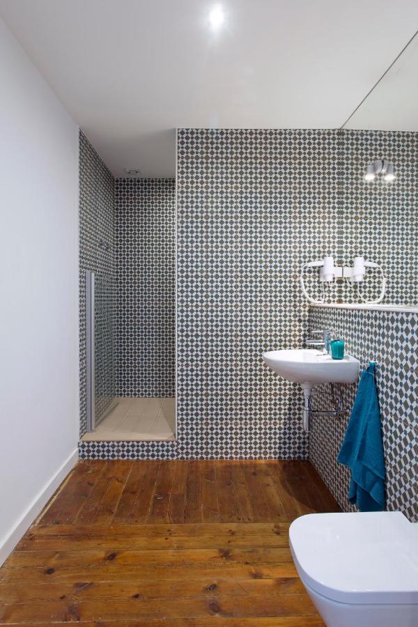 Lost :: Chiado House Gasthof 2*